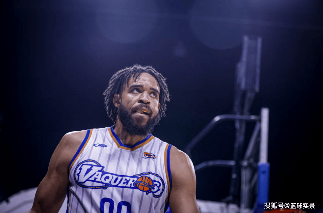 三冠中锋！麦基生涯回顾，还能回归NBA？