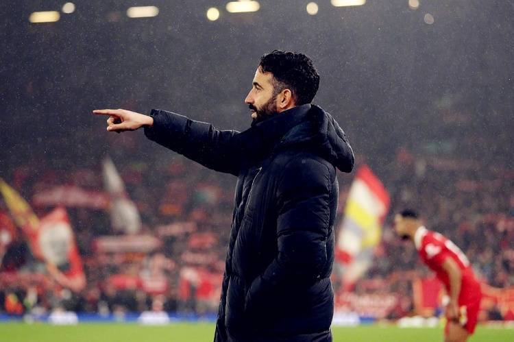 皇冠-曼联赛季前瞻：在失败中积蓄能量，全新三叉戟带来复兴曙光