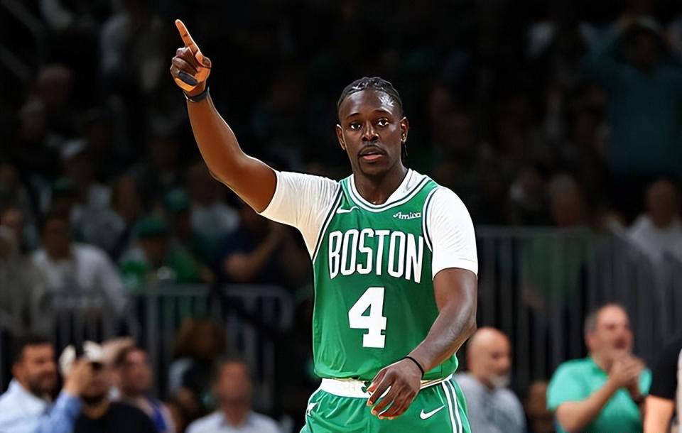 皇冠体育-萨克拉门托国王有意收购凯尔特人后卫霍勒迪