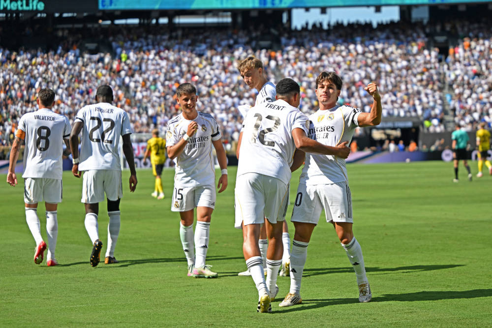 世俱杯：皇家马德里晋级四强