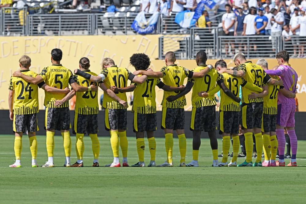 世俱杯：皇家马德里晋级四强