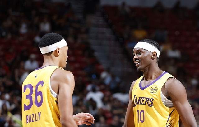 皇冠HG-重磅！官宣：洛杉矶湖人正式签下26+12内线悍将