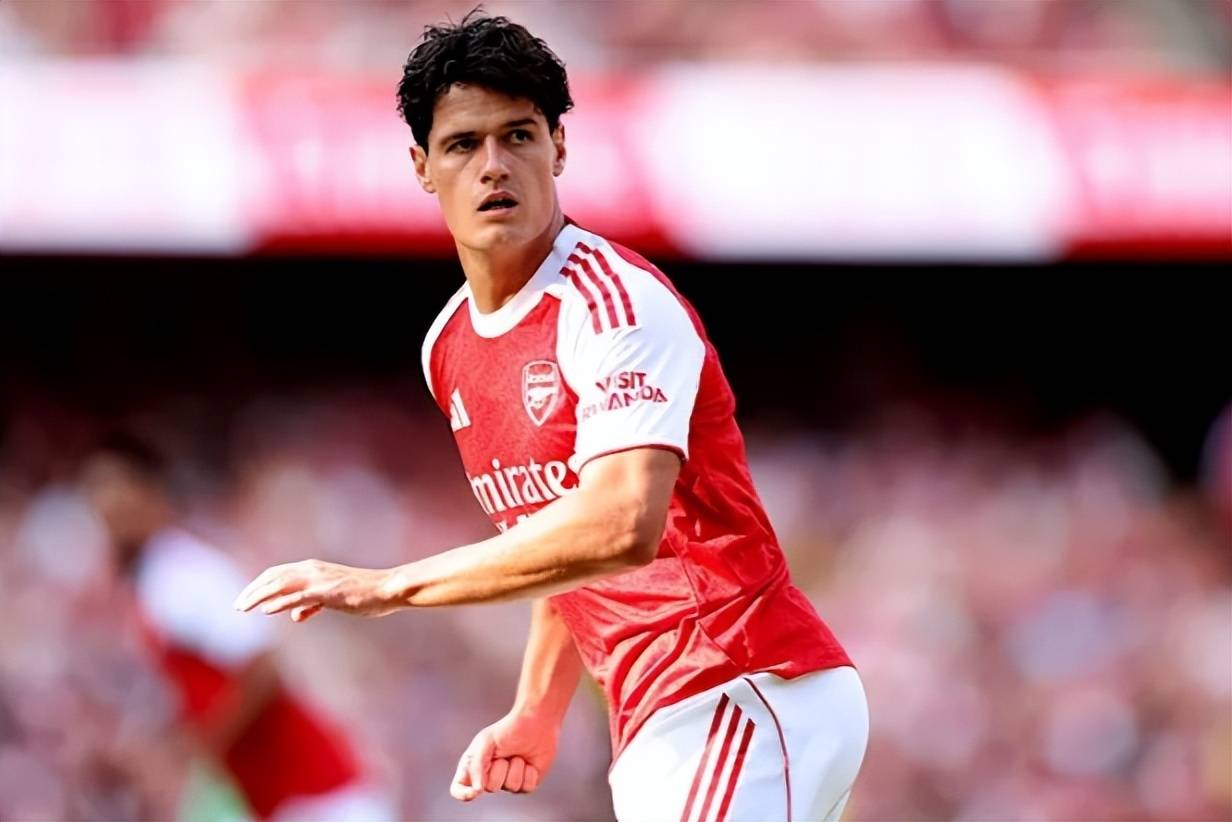 阿尔特塔确认新援伤情，阿森纳首战暴露中场问题