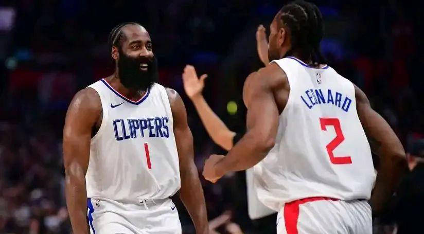 皇冠体育首页-洛杉矶快船前景暗淡，内部问题缺乏解决方案