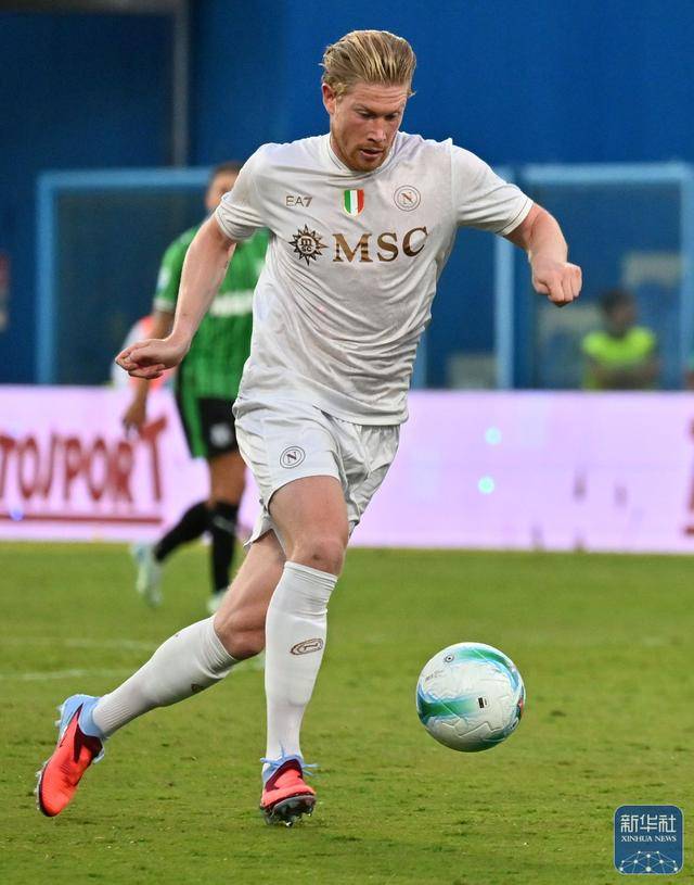 足球丨意甲：那不勒斯胜萨索洛