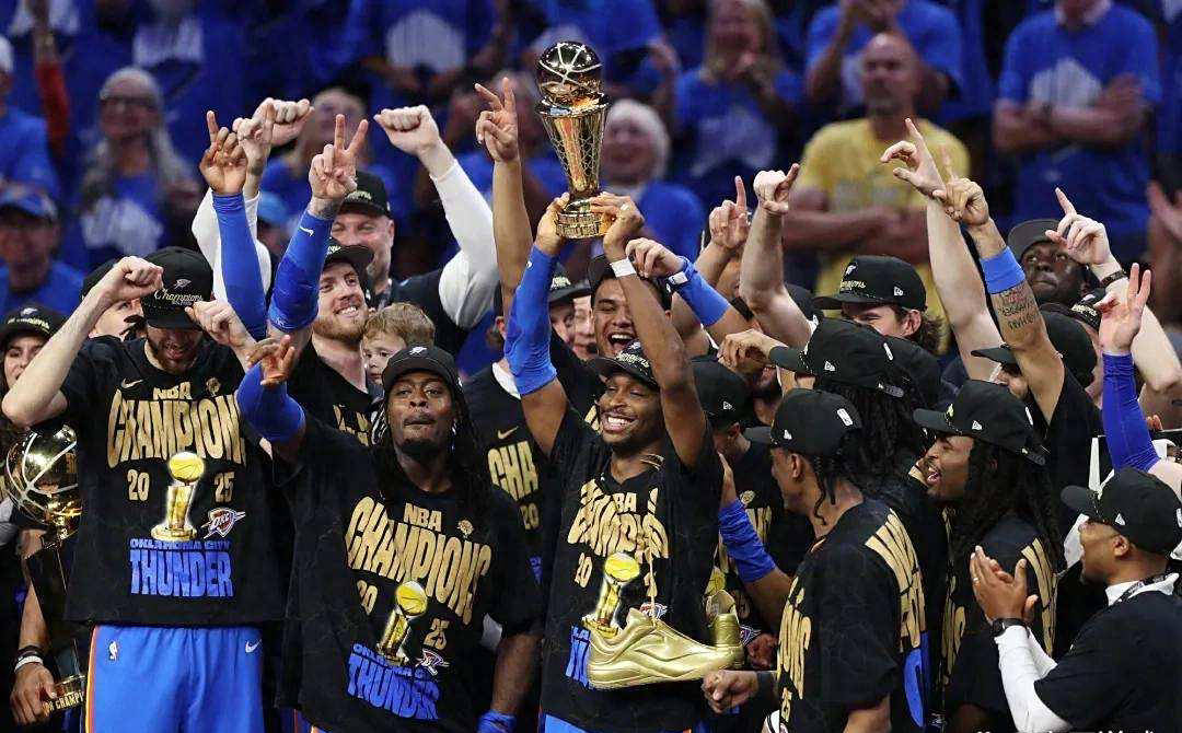 皇冠体育平台-俄克拉荷马雷霆势不可挡，东部缺乏对手实力