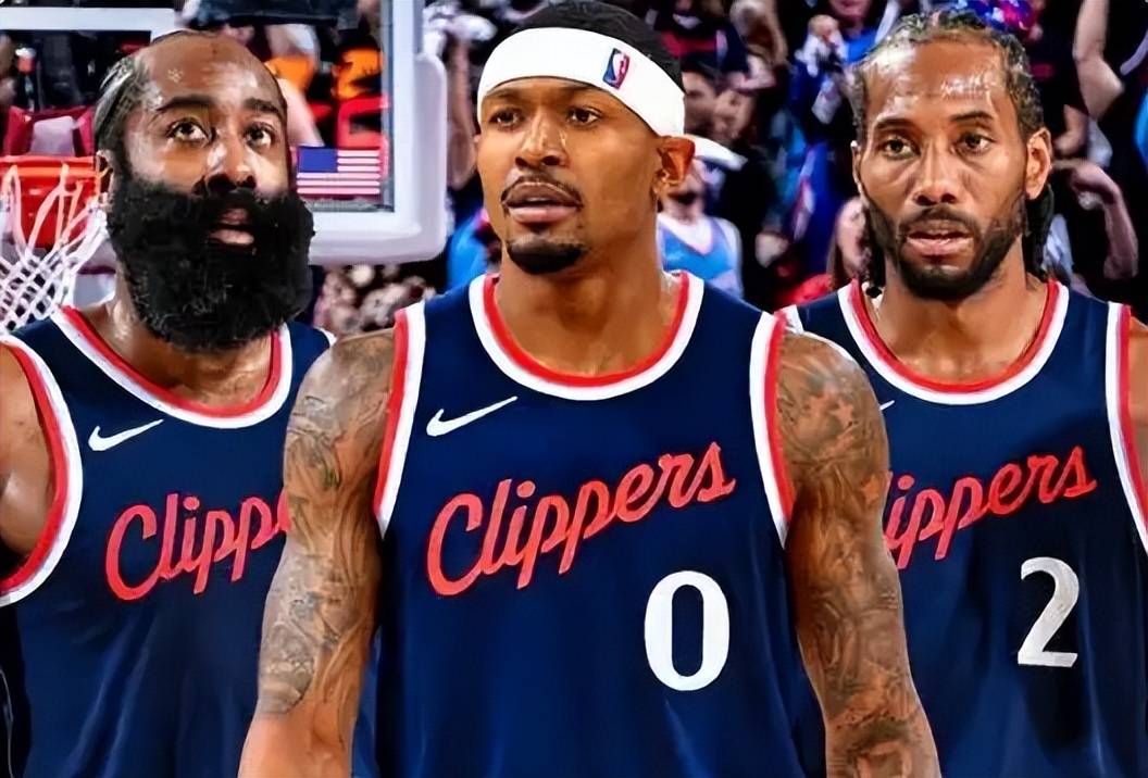 皇冠体育平台-再见杜兰特！火箭、快船酝酿3换1交易，1米93后卫空降休斯顿