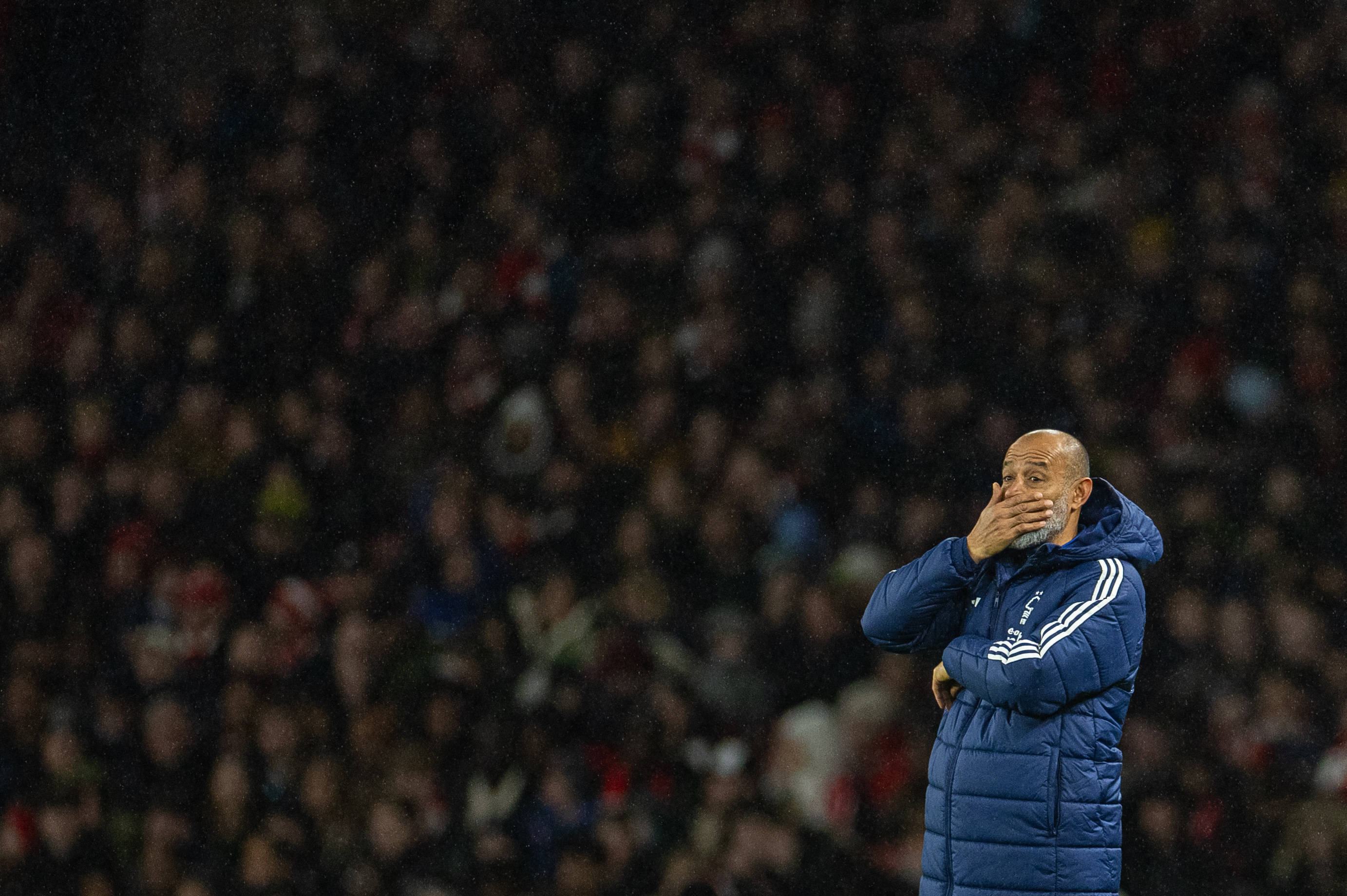 皇冠-英超诺丁汉森林队解雇主教练努诺