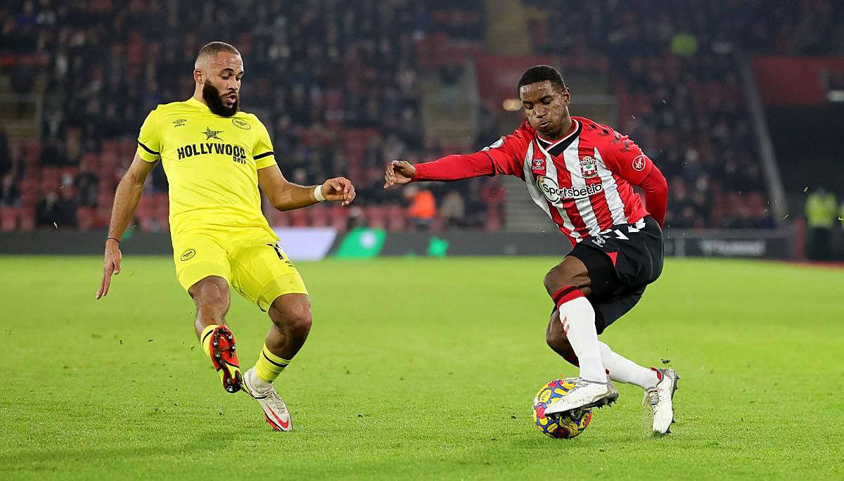 皇冠体育平台-布伦特福德vs阿斯顿维拉：英联杯再战，阿斯顿维拉新赛季进攻遇困难