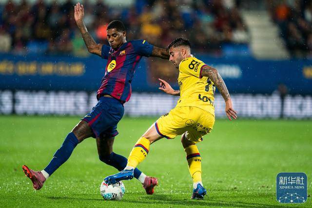 西甲丨巴塞罗那胜赫塔菲