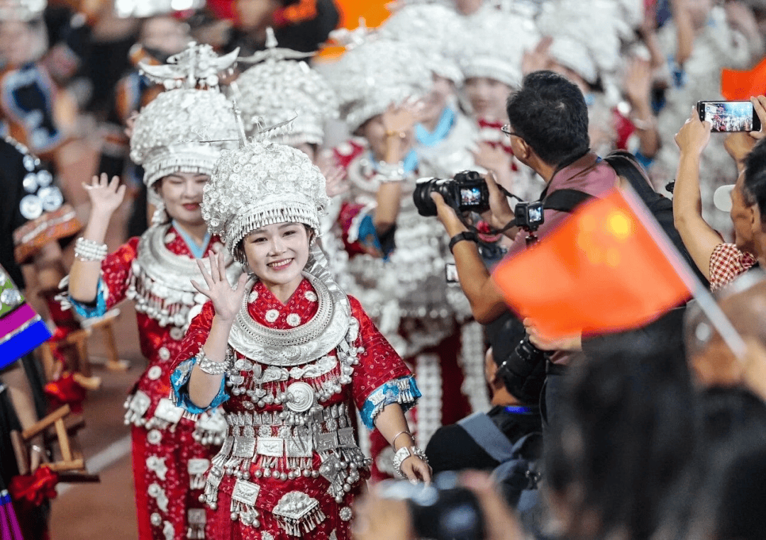 足球报：县县有村超，才是真正的村超